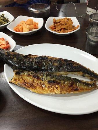 Uncle's Grilled Fish